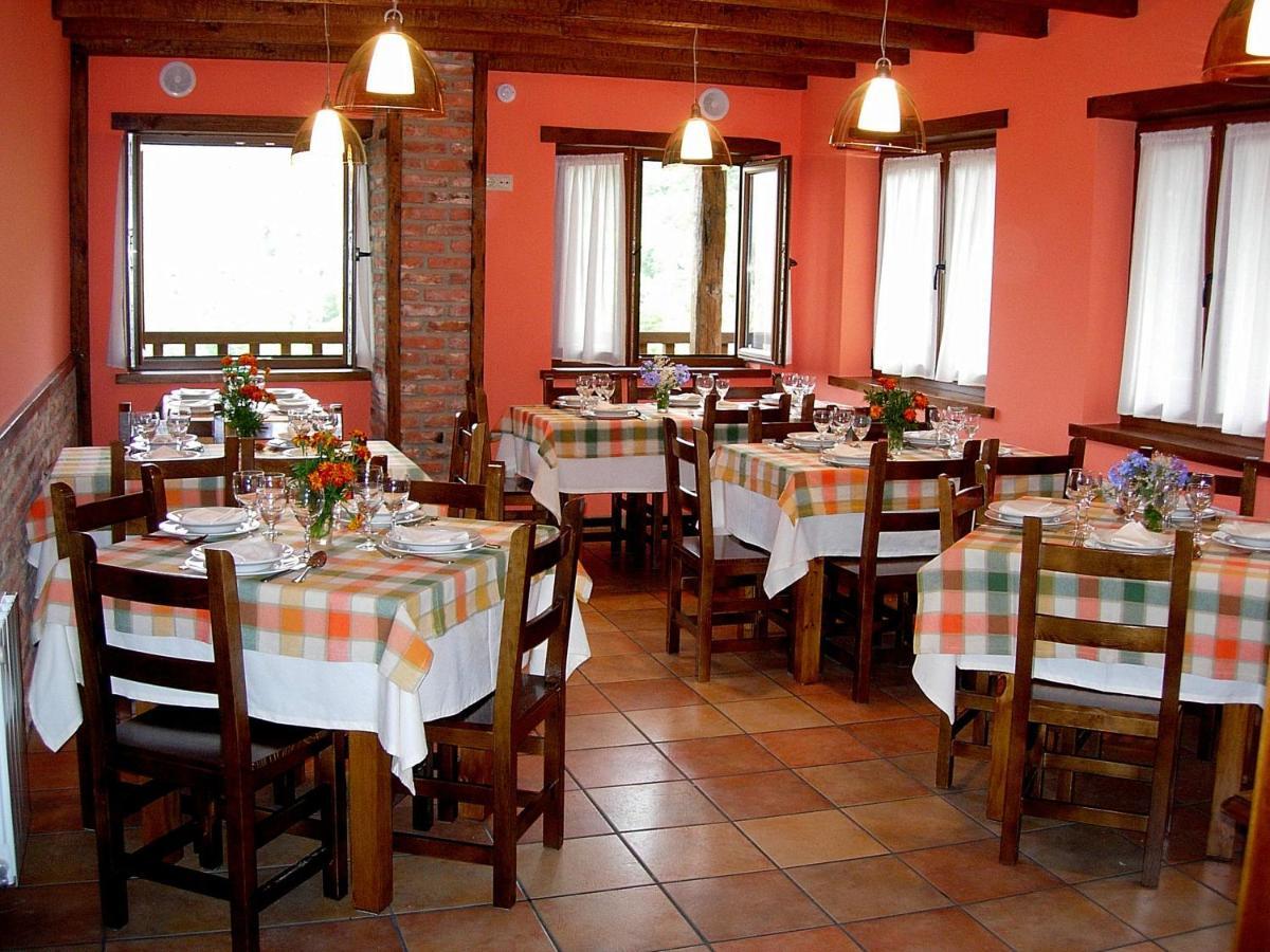 La Posada De Cucayo Dobres Exterior photo